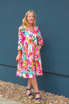 Preview: Viskose Plenty Blüten von Swafing by Käselotti